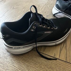 Women Brooks Worn Twice